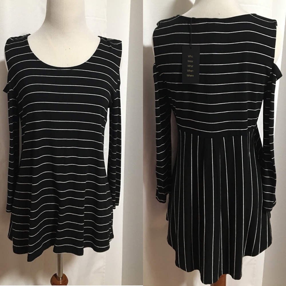 NWT W5 Black Stripe shirt Cutout Shoulder Size M